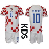 Kroatia Luka Modric #10 Fotballklær Hjemmedraktsett Barn VM 2022 Kortermet (+ korte bukser)